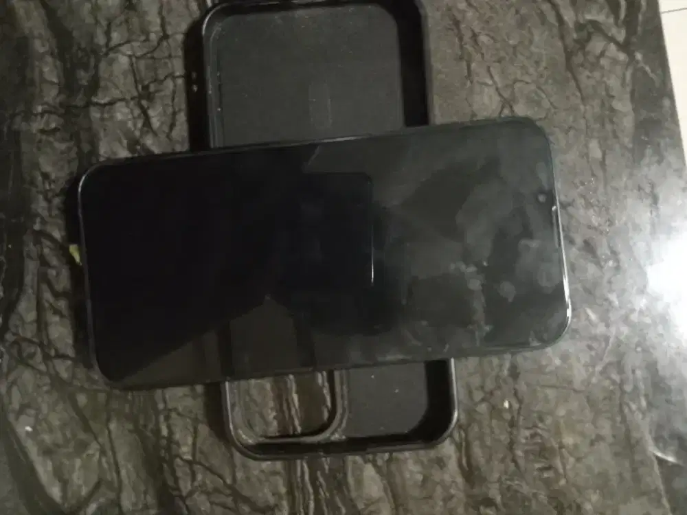 Jual iphone 13 inter 128gb (minus kotak)