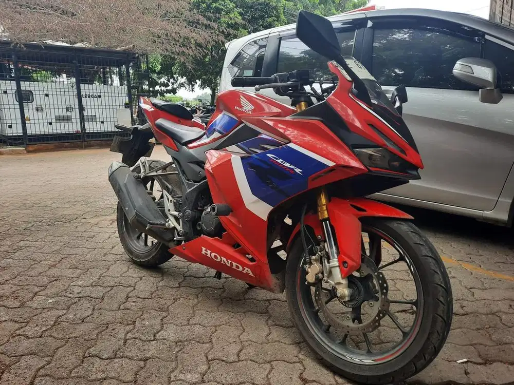 Honda CBR 150 R thn 2022,ABS