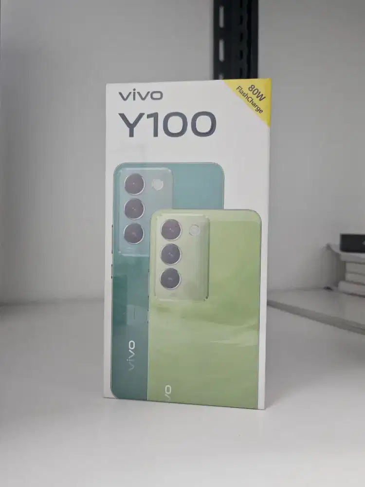 Vivo Y100 ram 8/256 Garansi resmi new segel