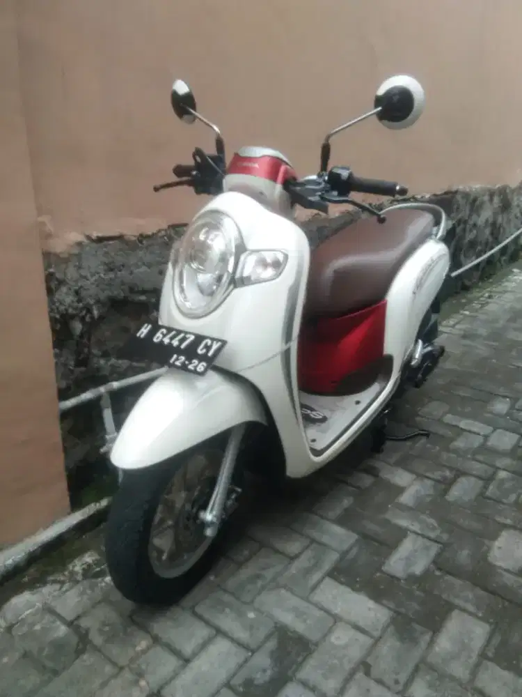 Honda Scoopy th 2019 DP murah