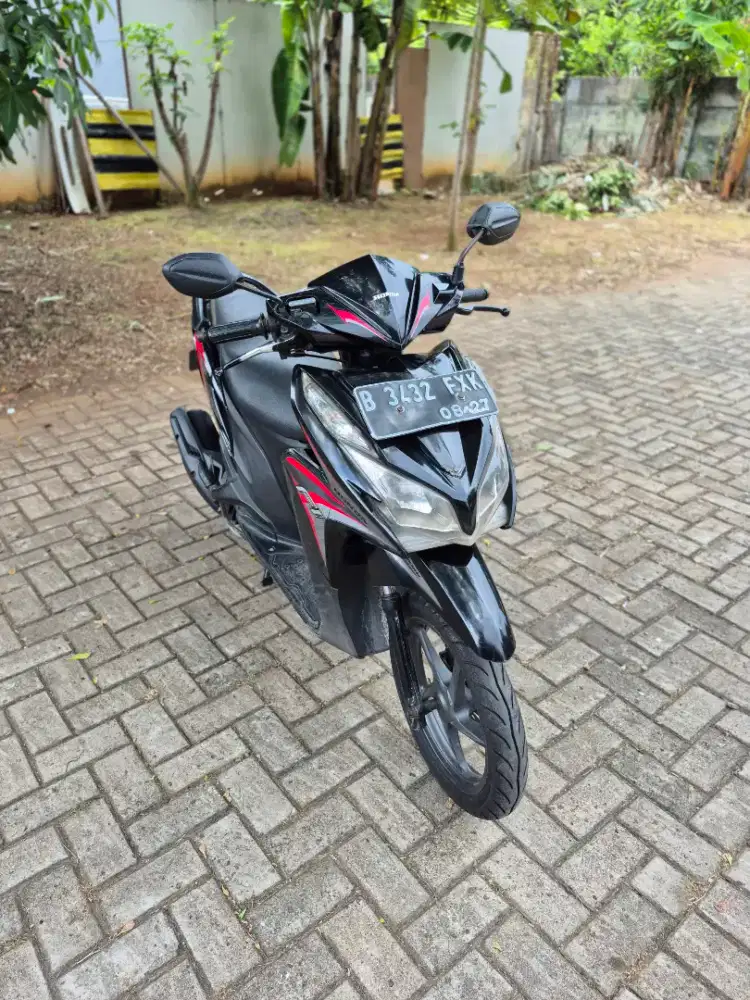 Dijual Honda Vario KZR tahun 2014 pajak hidup panjang