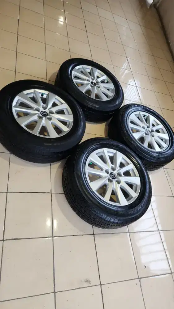 Velg R17 asli/oem copotan mazda,innova,crv,xtail,xpander komplit ban