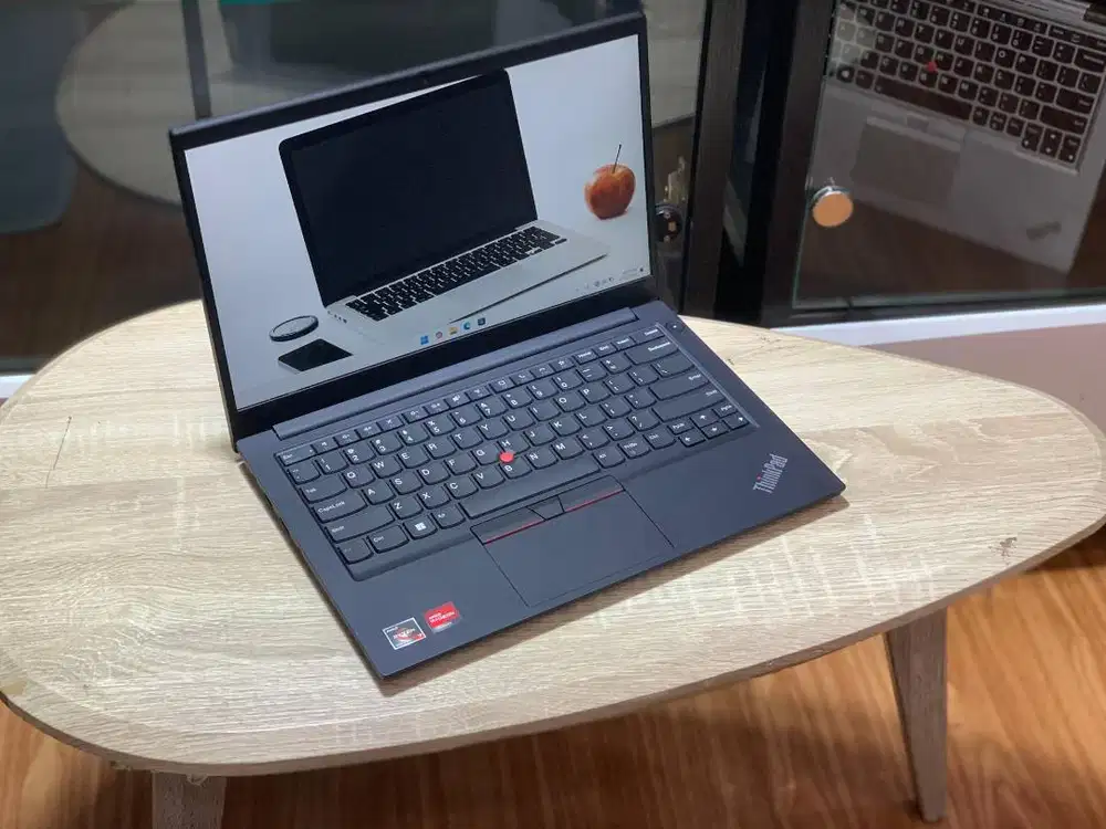 Lenovo Thinkpad E14 AMD Ryzen 5-5500U Radeon Graphic RAM 16GB