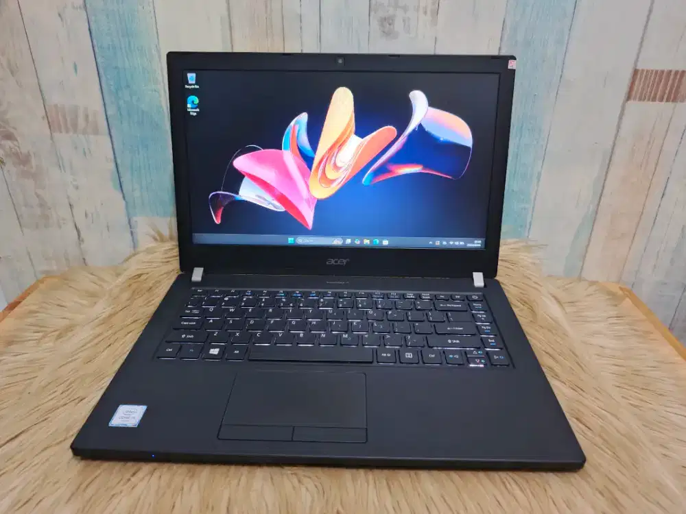 Laptop Desain Acer Travelamate P449 Core i5 Gen 8 Ram 8 Ssd 256