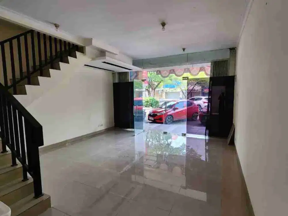dijual/disewakan ruko asia tropis 3lt di harapan indah Bekasi