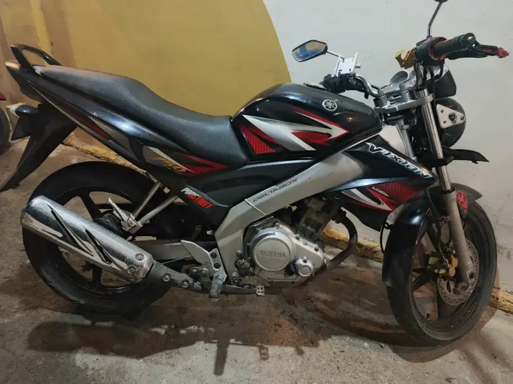 Jual Vixion old 2008 lengkap surat² ,,jual apanya