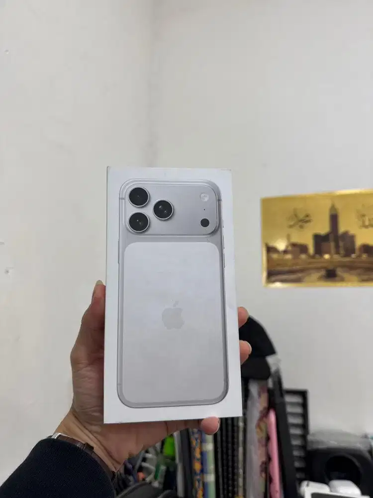 Iphone 17 pro max 1 TB new ibox silver