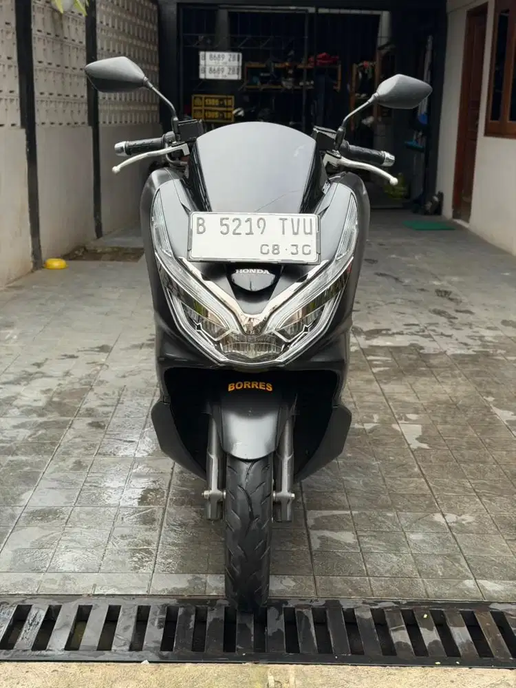 Honda PCX 150 CBS Hitam Doff Orisinil Istimewaa