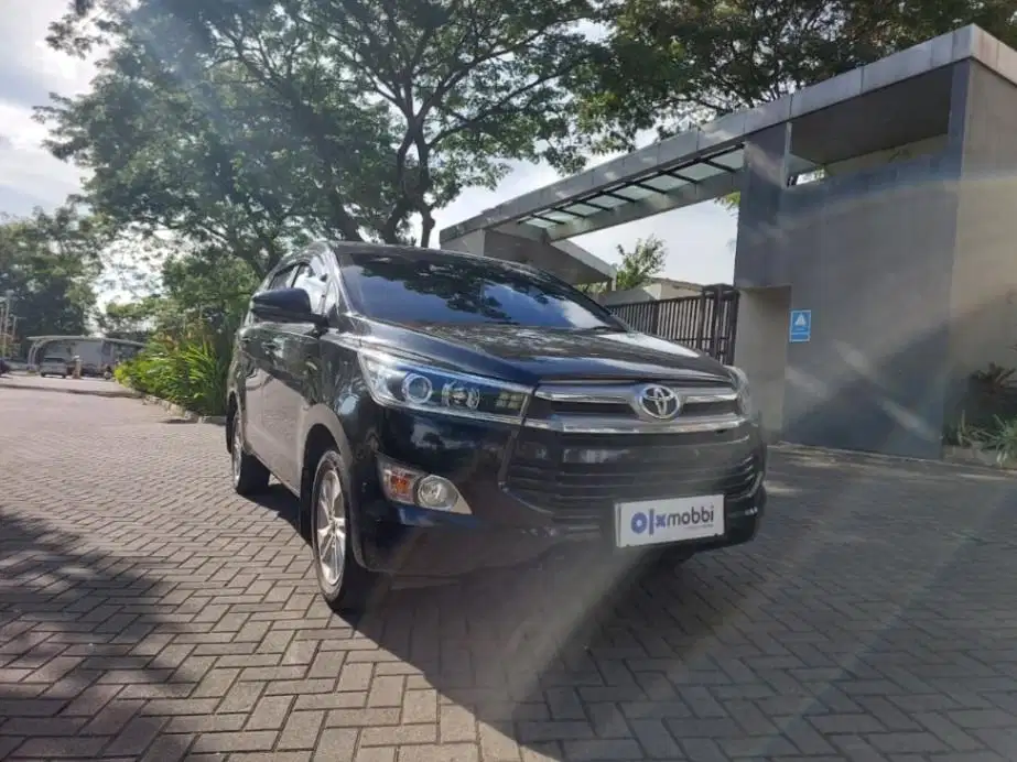 LOW DP Toyota Kijang Innova 2.0 V Bensin-AT 2018 BYE