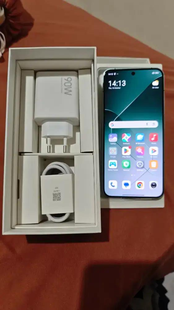 Xiaomi Mi 14 Jade Green 12/256 kondisi 98%
