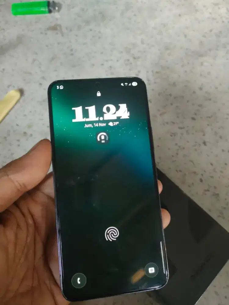 Samsung s22 5G ram 8 / 128 gb