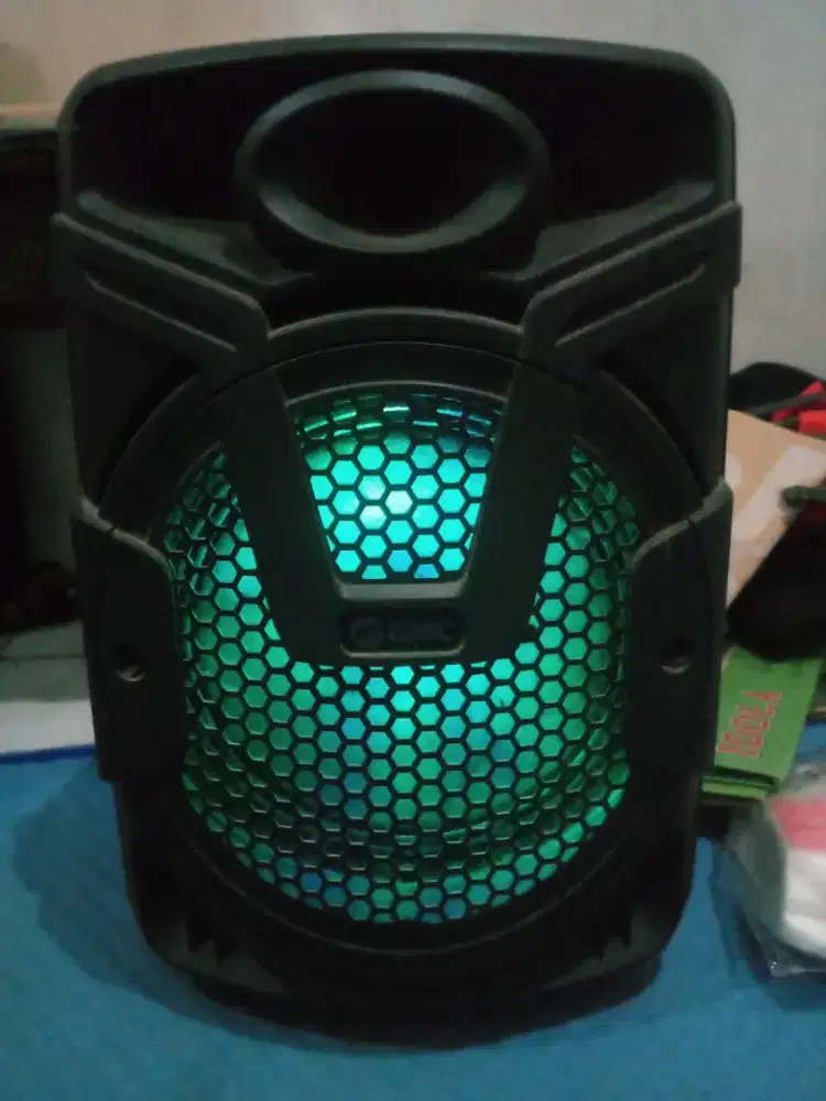 Speaker Bluetooth GMC 897E