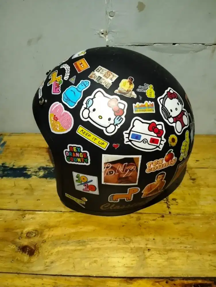 HELM KALCER KECE ABISS
