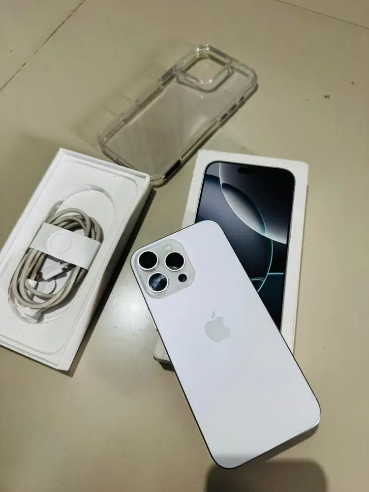 iphone 16 pro max 256 silver bs TT