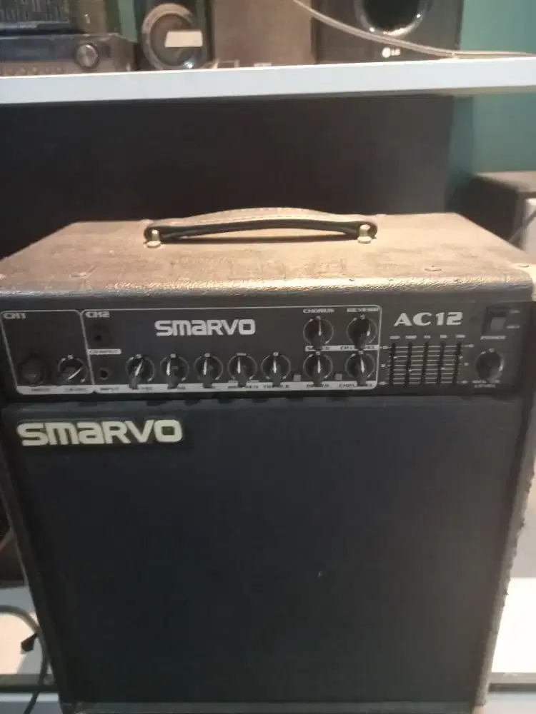 Amplifier guitar acoustik smarvo