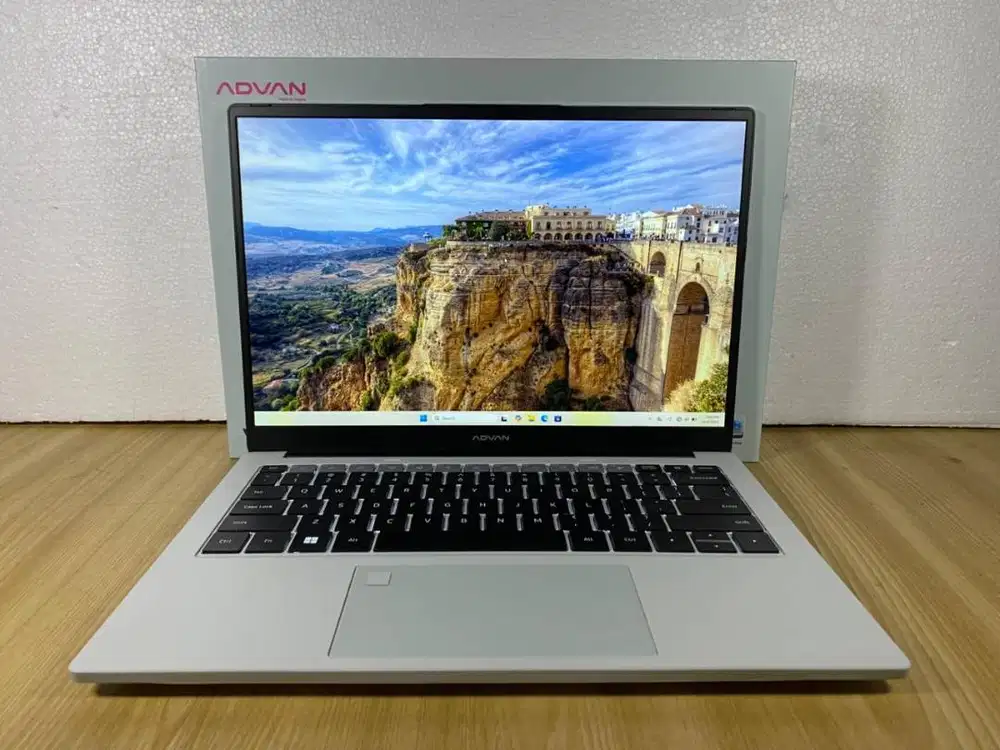 Advan WorkPlus Ryzen 5 6600H | RAM 16GB | SSD 512GB | Layar WUXGA IPS
