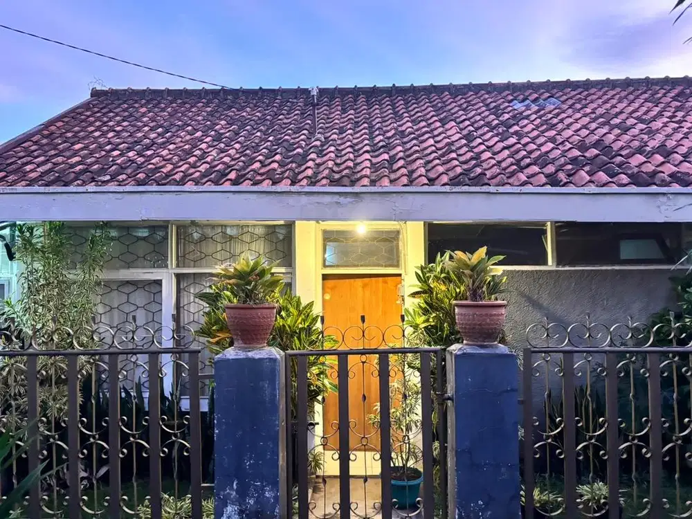 Rumah Premium Coblong, Dago – Dekat ITB, Siap Huni, Harga 2,5M Nego