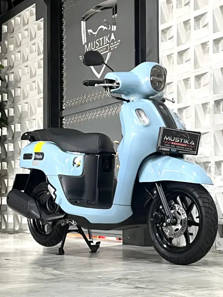YAMAHA FAZZIO 2023 - Chintia Mustika