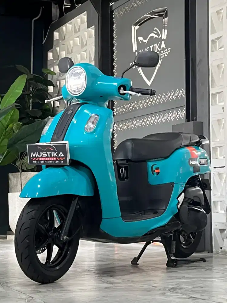 YAMAHA FAZZIO 2023 - Chintia Mustika