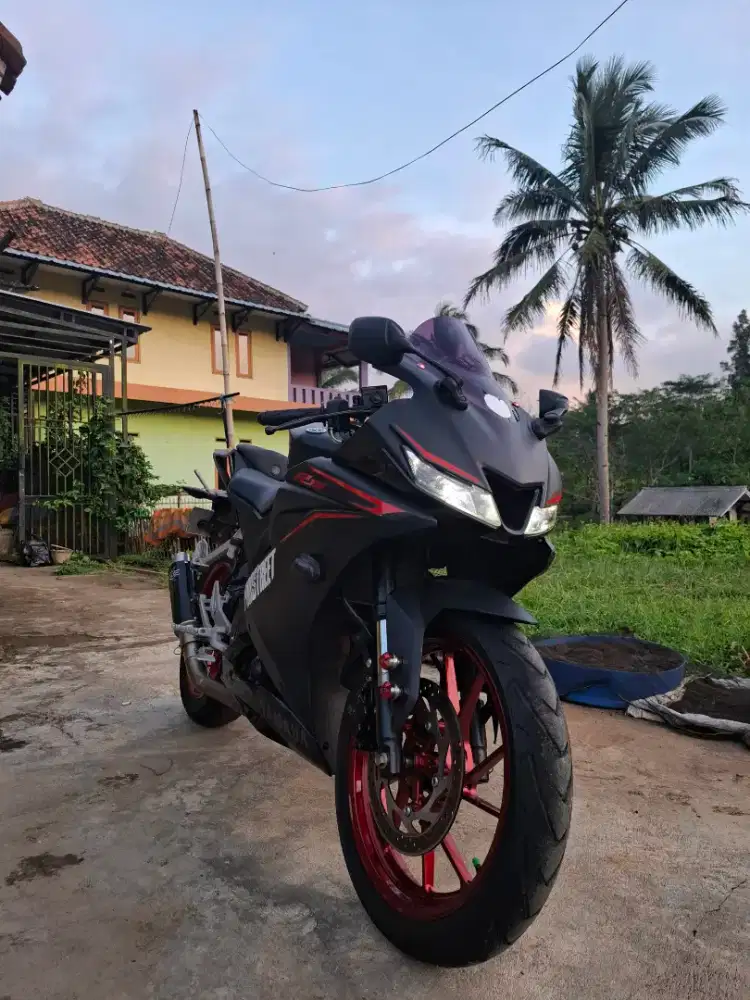 Yamaha R15 VVA 2018
