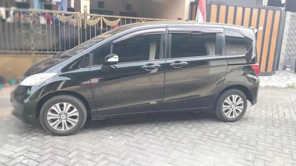 Honda Freed 2014 Bensin