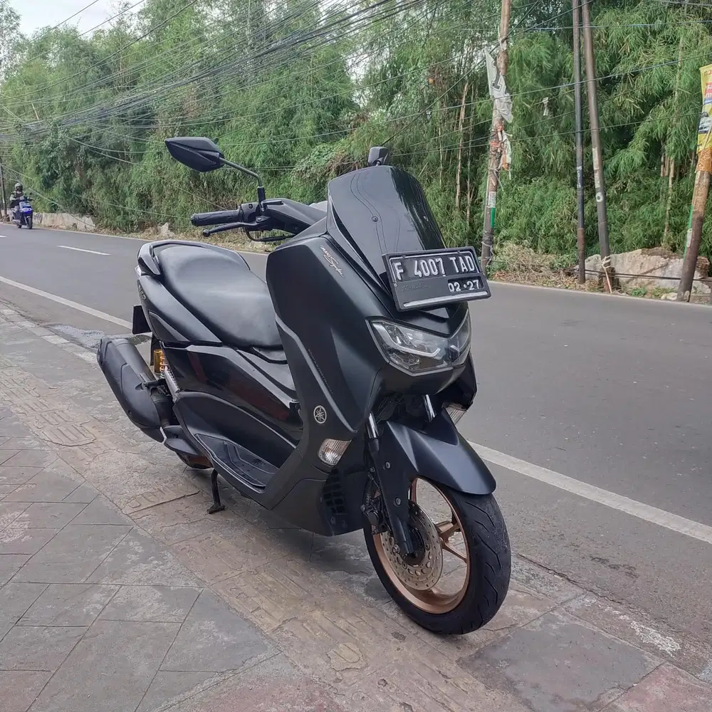 Yamaha Nmax kunci 2022 Hitam lengkap Bagus