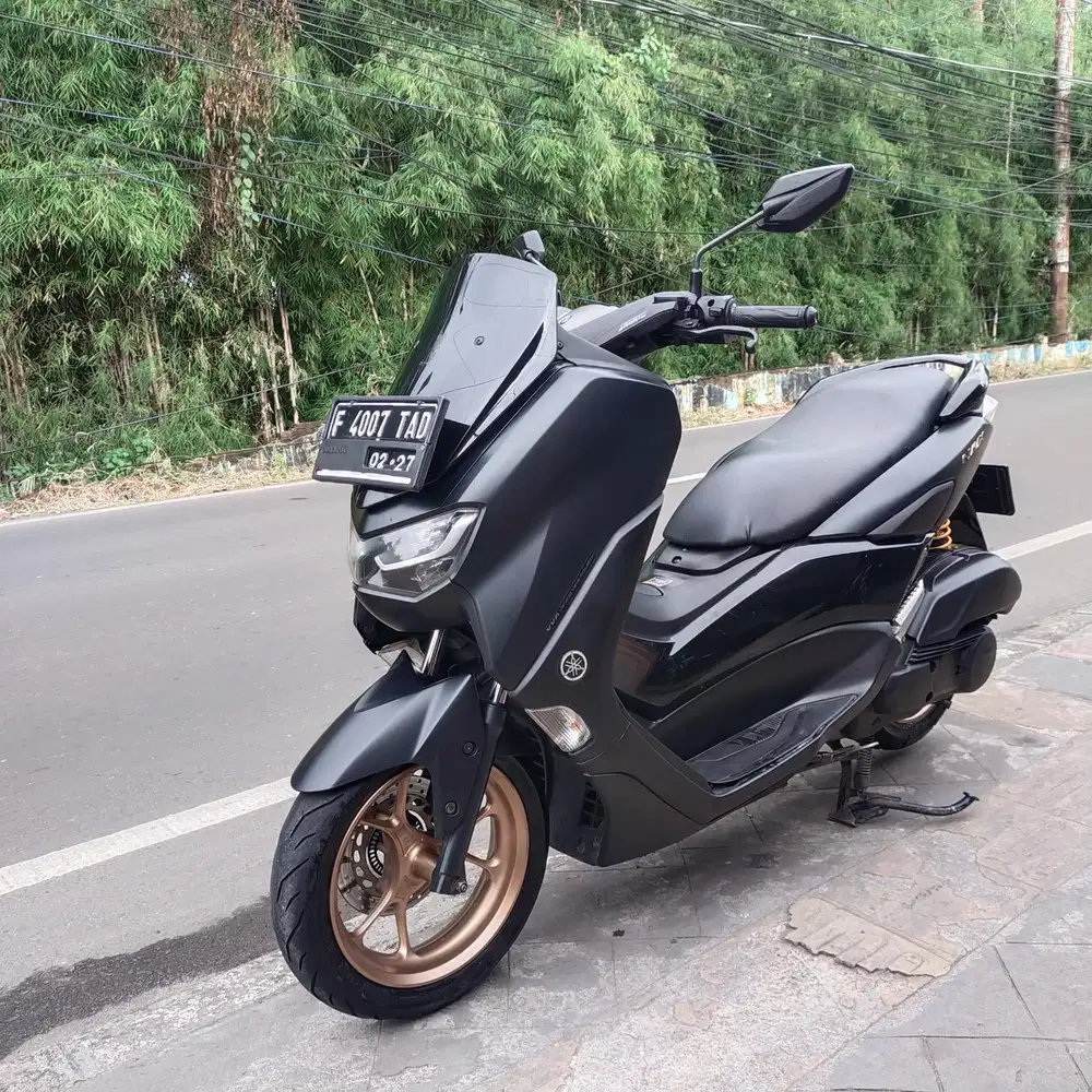 Yamaha Nmax New Kunci 2022 Hitam mesin Cakep