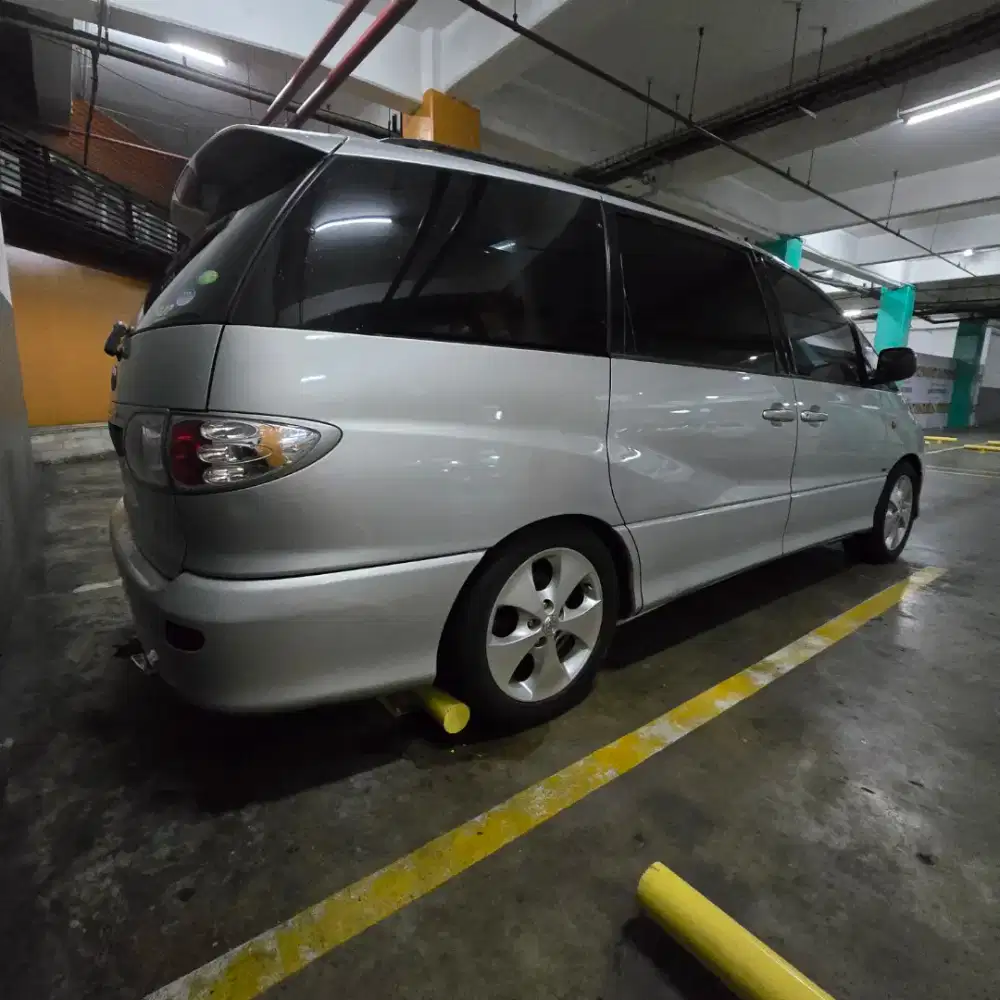 Toyota Previa use Stoplamp Hybrid