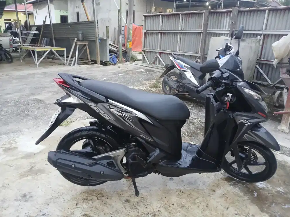 Di jual vario 125 kzr