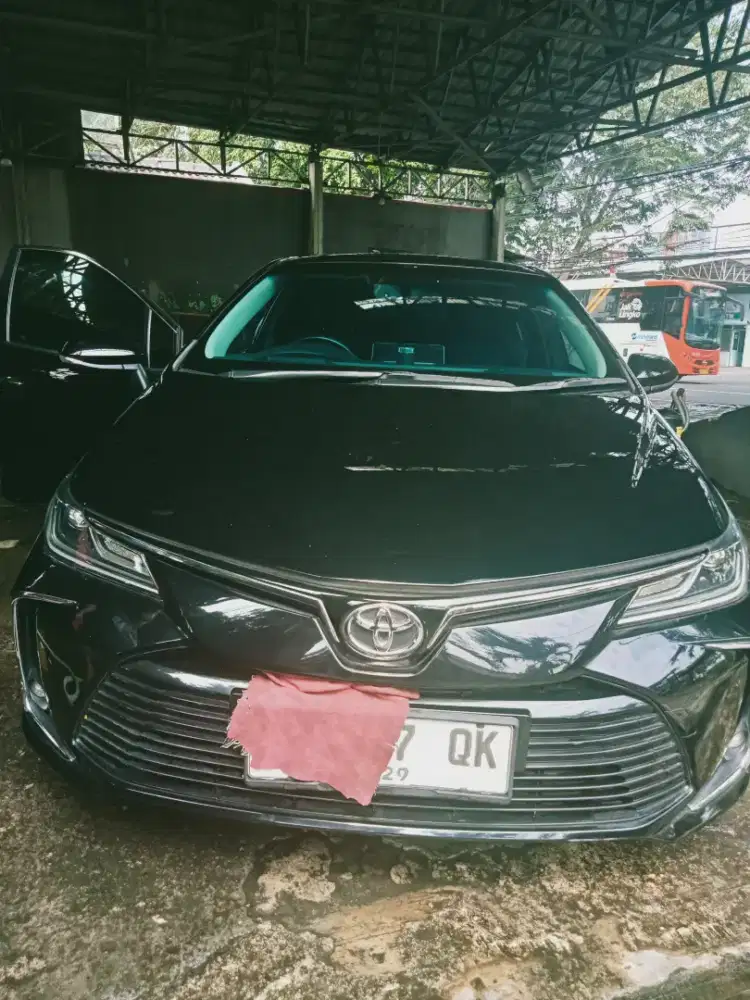 Toyota Corolla Altis 1.8 V AT 2019