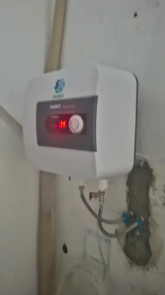 Water Heater Listrik Danko 15 liter