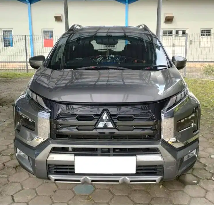 Mitsubishi New Xpander 1.5 Cross Premium CVT AT 2023