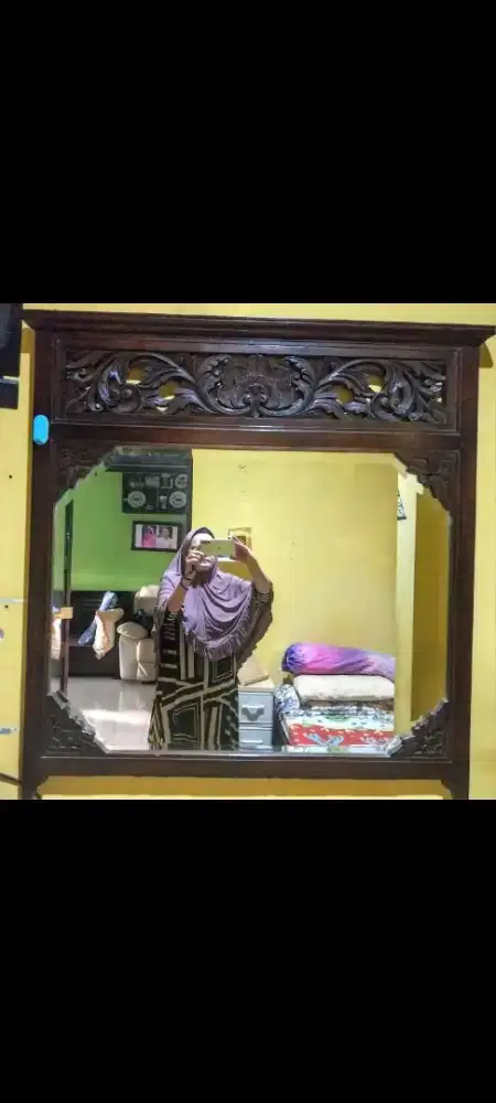 Kaca dinding kayu jati asli