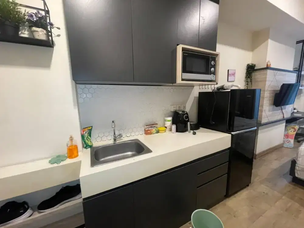 Dijual: Apartement Treepark Type Studio Hadap Selatan Full Furnished