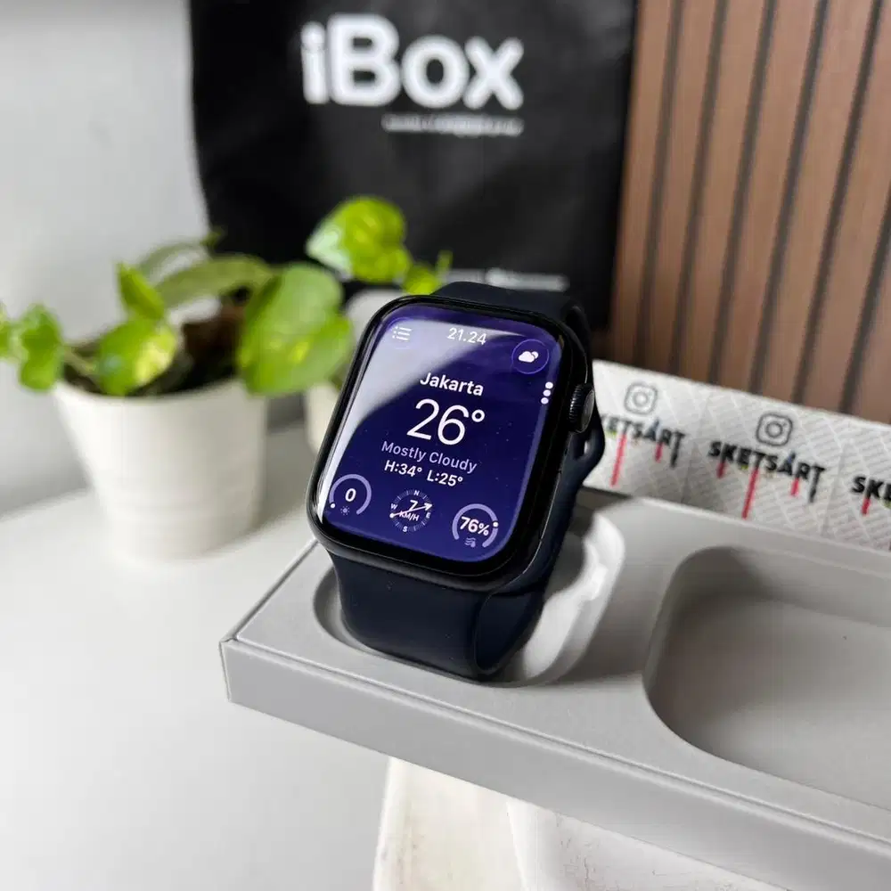 Apple Watch Series 9 45mm Black iBox iwatch Battery Health 97%