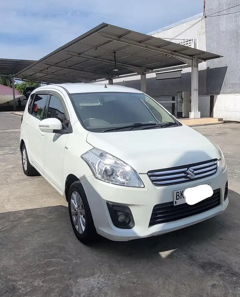Suzuki Ertiga GL Manual 2015