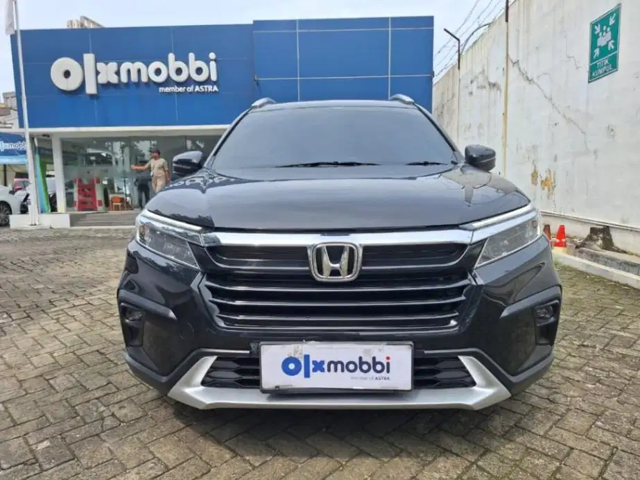 LOW DP Honda BR-V 1.5 Prestige Bensin-AT 2023 0CE
