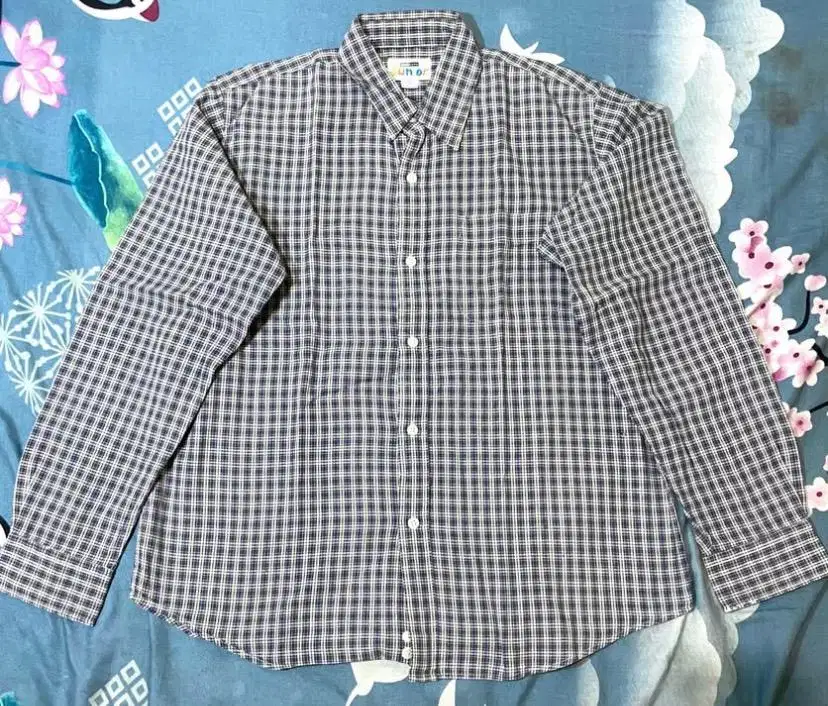 Kemeja Giordano Size L