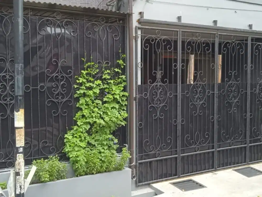 Murah Rumah Strategis di Gempol Asri