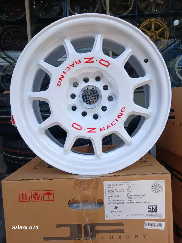 Velg Oz racing ring 15x7 pcd 5x114,3 ET 38 apv grandmax