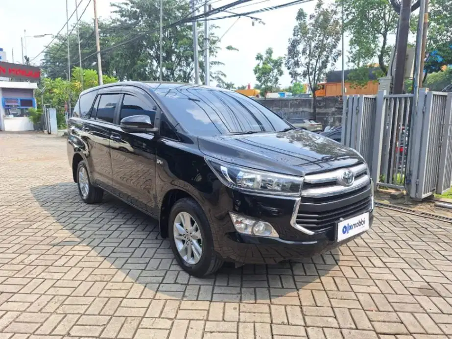 DP MURAH Toyota Kijang Innova 2.0 G Bensin-MT 2019 Hitam CSYBB