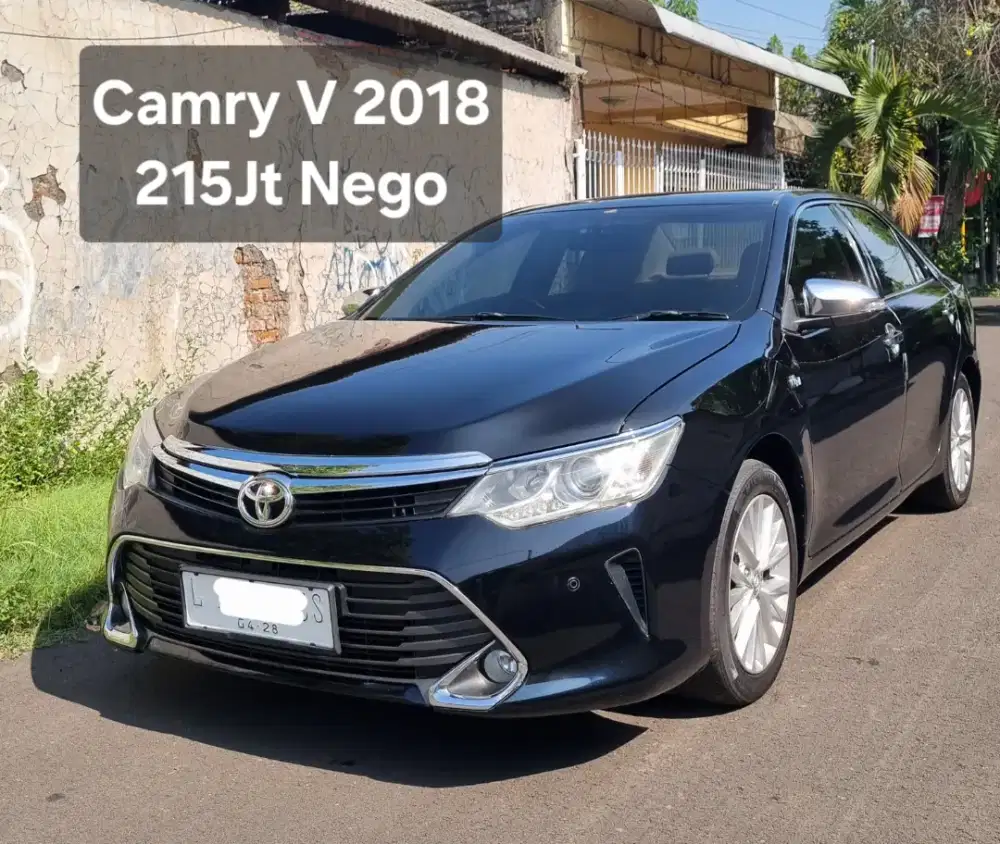 Camry V 2.5 2018 Toyota camry surabaya matic at