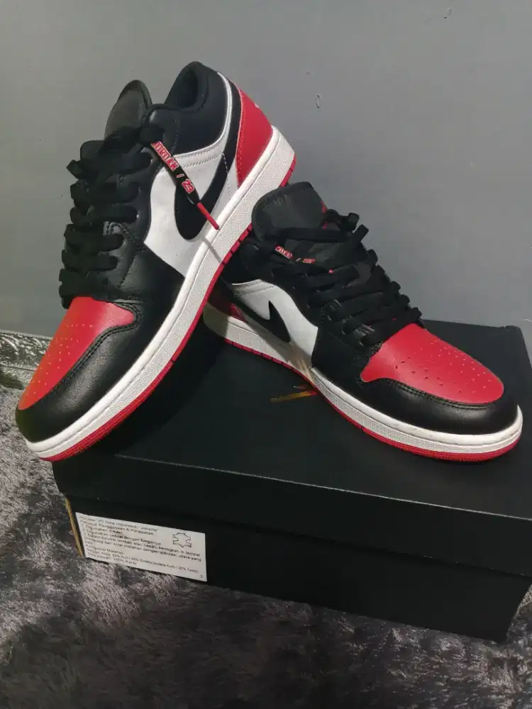 Air Jordan 1 Low Bred