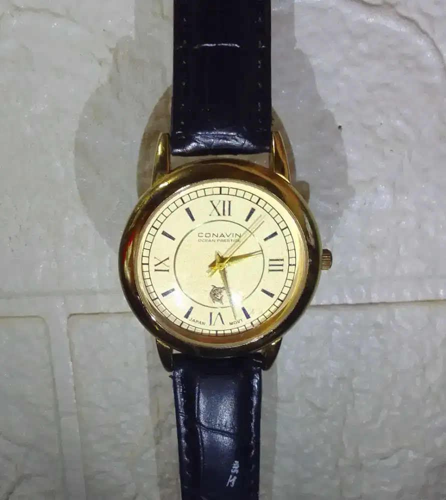 jam tangan pria/wanita conavin