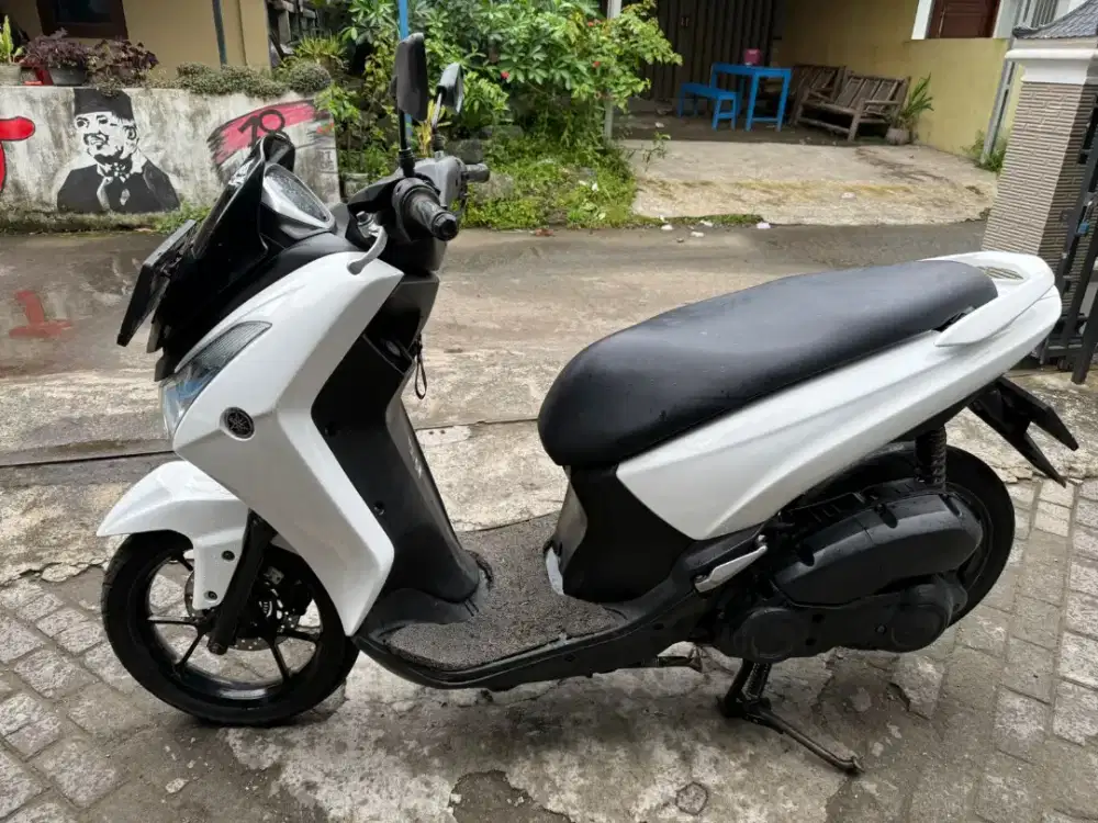 Yamaha Lexi THN 2019 plat AB sleman