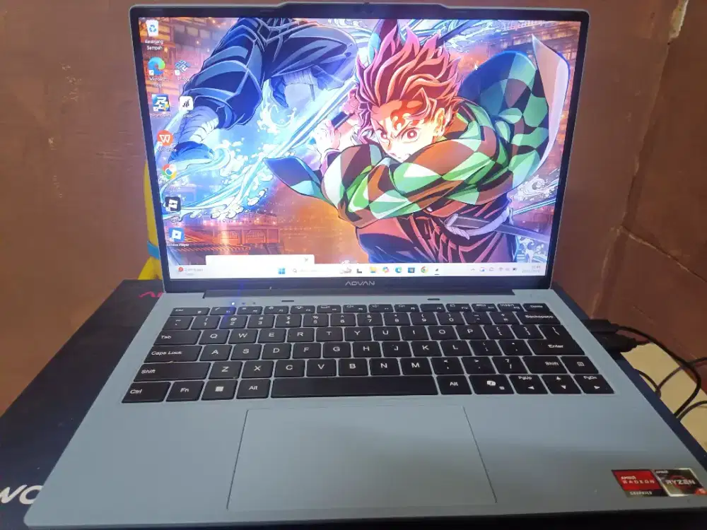 LAPTOP ADVAN WORKMATE