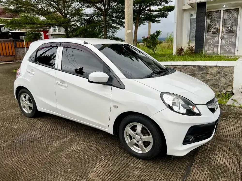 Brio E 1.2 I-Vtec, Matic A/T, Warna Putih, 2016, KM 147rb, Pajak Hidup