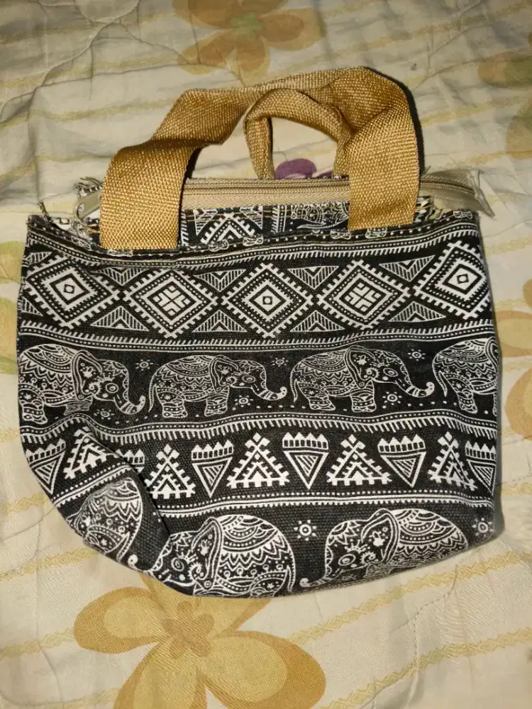 PRELOVED Elephant Bag Thailand -HSC2025