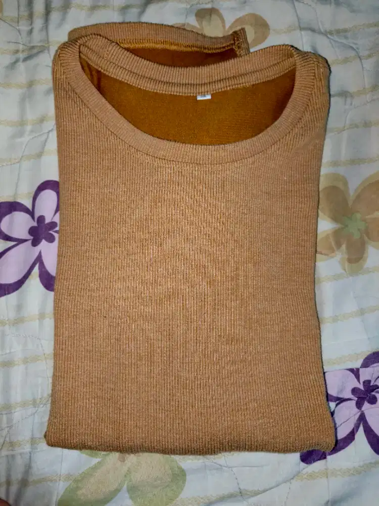 PRELOVED Baju Hangat -HSC2025