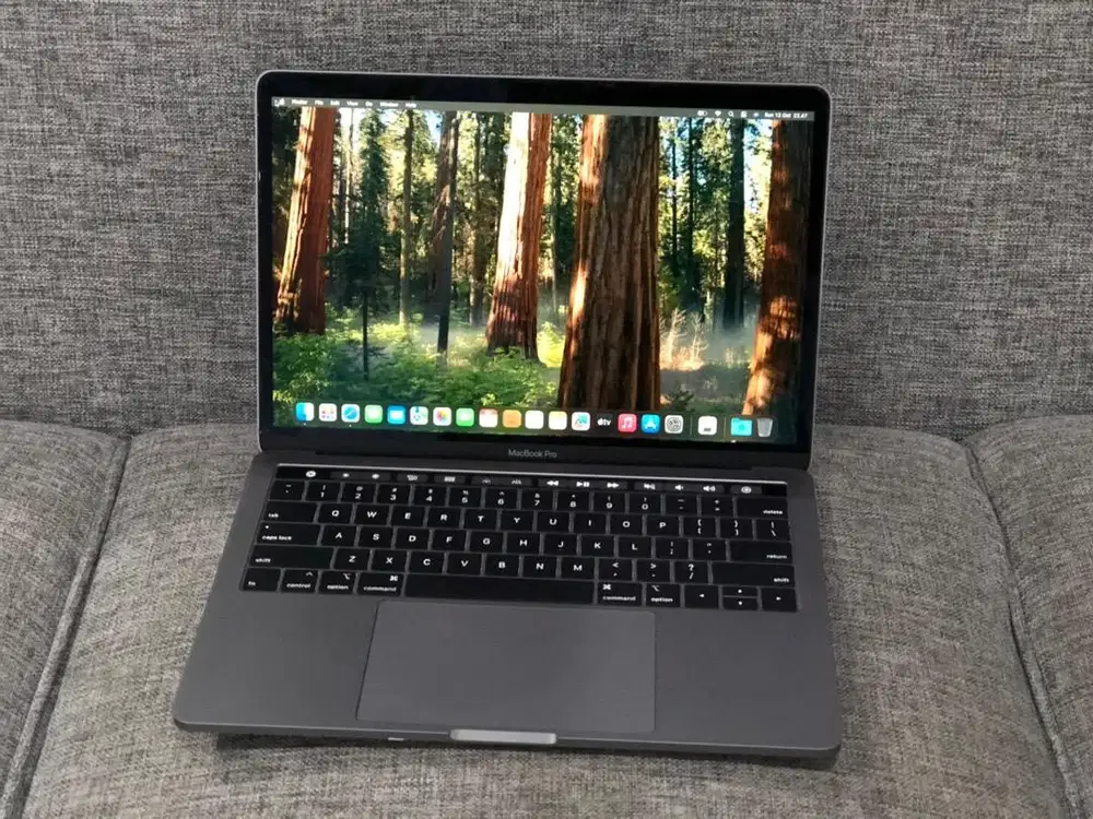 MACBOOK PRO 13 2019 CORE i7 RAM 16 SSD 512 GB LIKENEW TOUCHBAR CTO